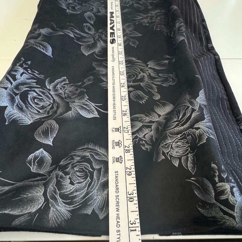 ZHIVAGO Australia Midi Pencil Bodycon Skirt Black Silver Metallic Floral Size 2 - Picture 7 of 7